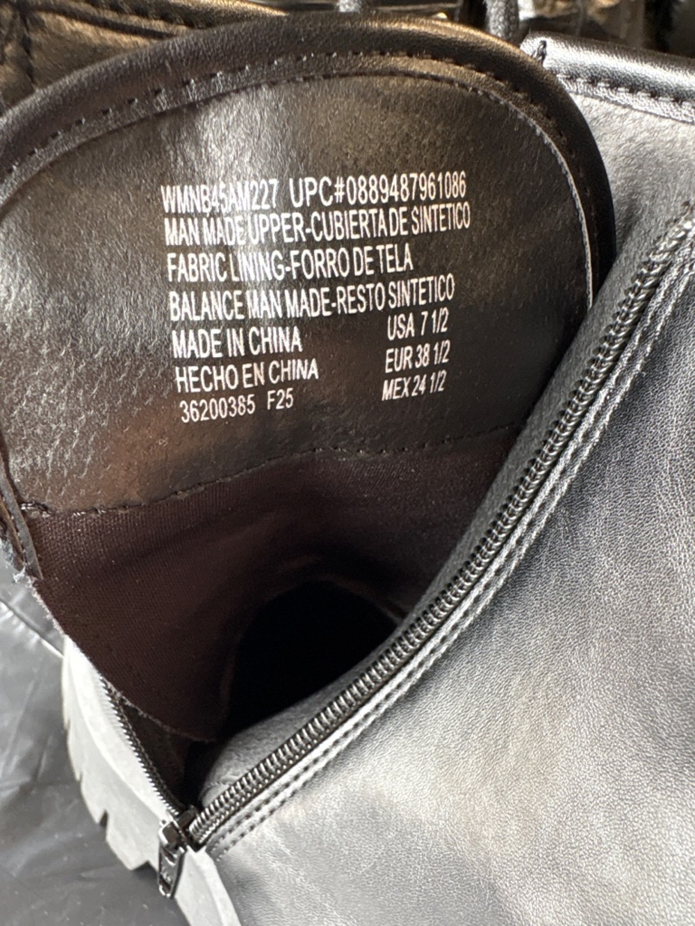 NWOT No Boundaries Women's Lug Sole Combat Boots Sz 7.5 - Picture 6 of 7